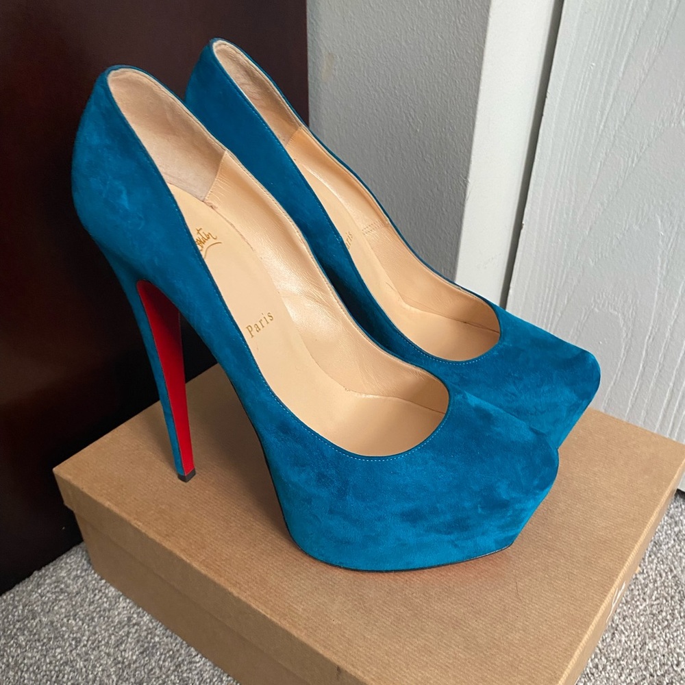 Christian Louboutin Daffodile Peacock Blue